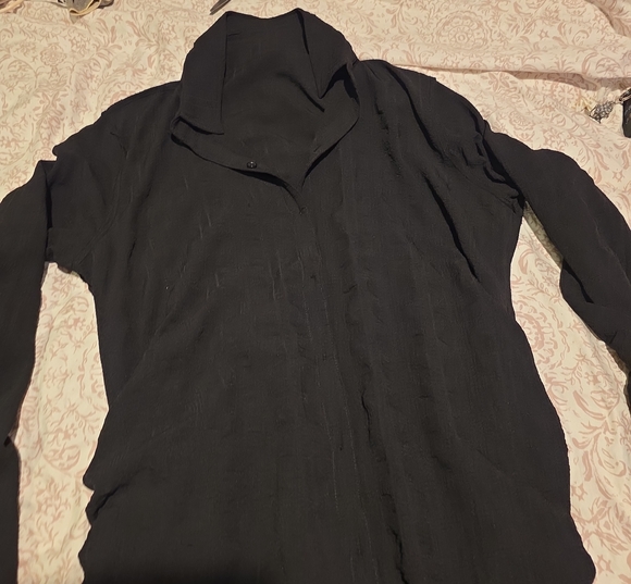 Time and Tru Tops - Time and Tru Black Lightweight Women's Shirt Jacket